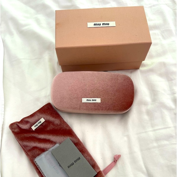 Miu Miu gold frames with clear lenses - Picture 3 of 9